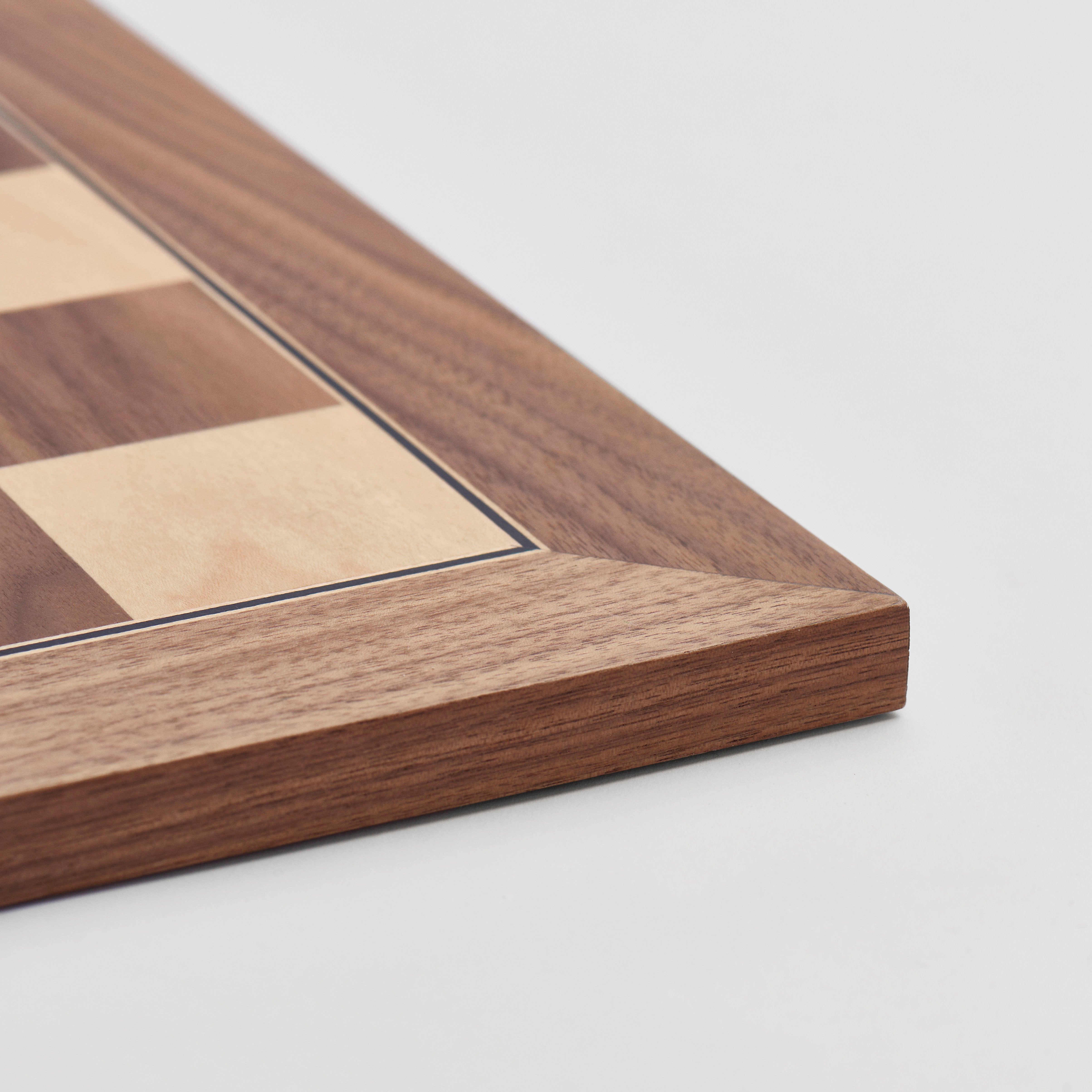 Handmade chessboard in walnut and maple – 55 x 55 cm